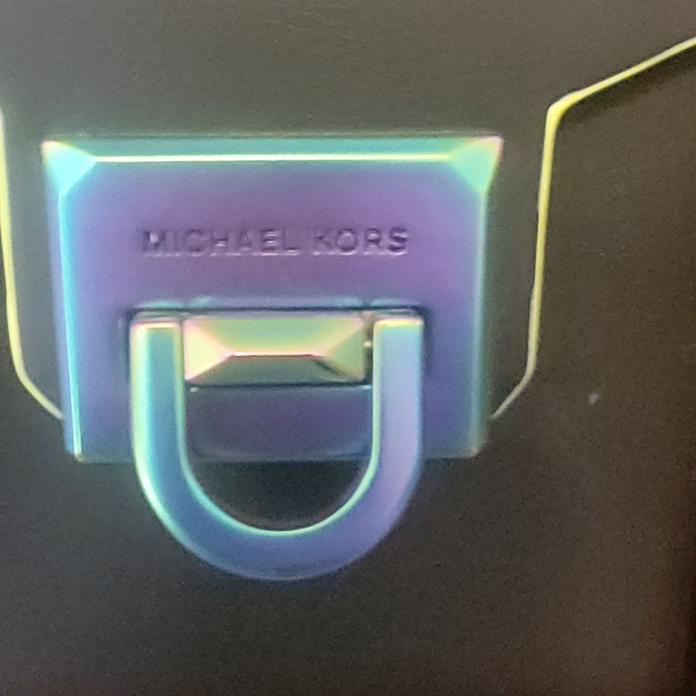 Michael Kors π₯ NWOT Limited Edition Manhattan Medium Satchel/Crossbody Bag. - Picture 3 of 7